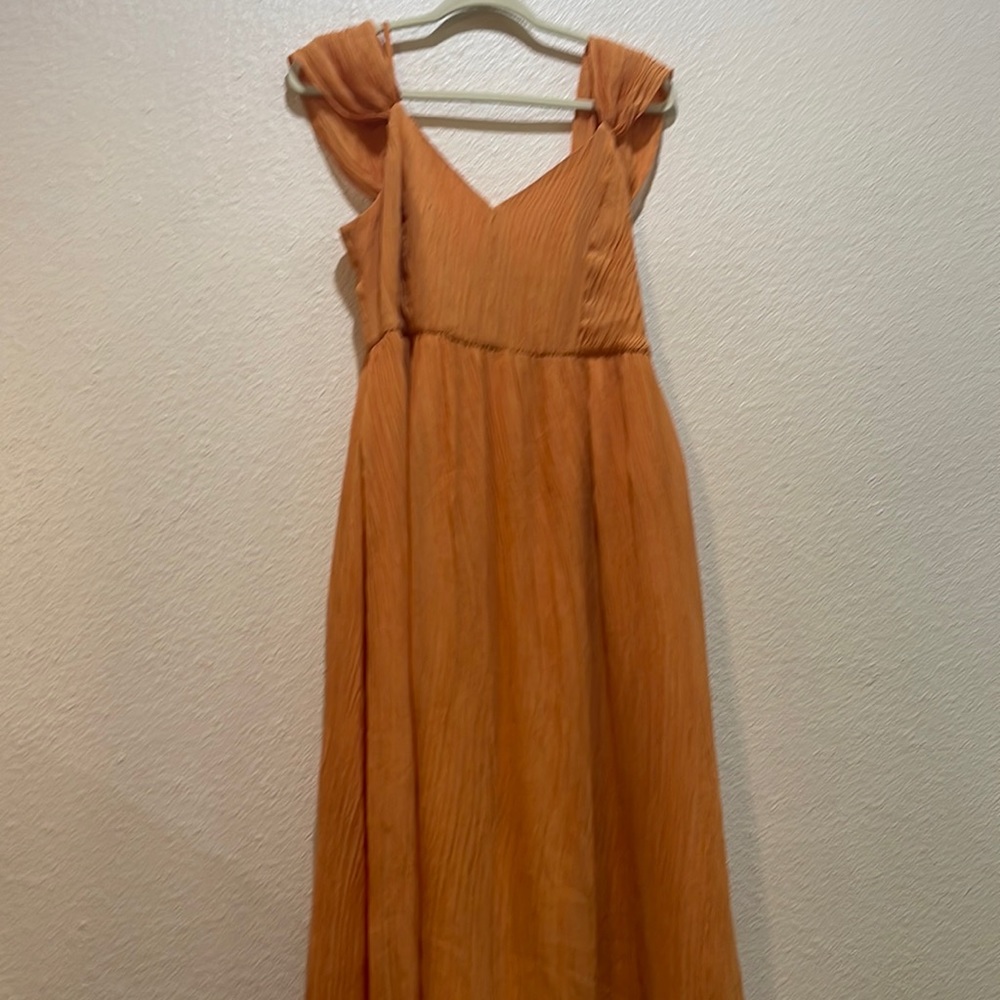 Express Pleated Chiffon Midi Dress M